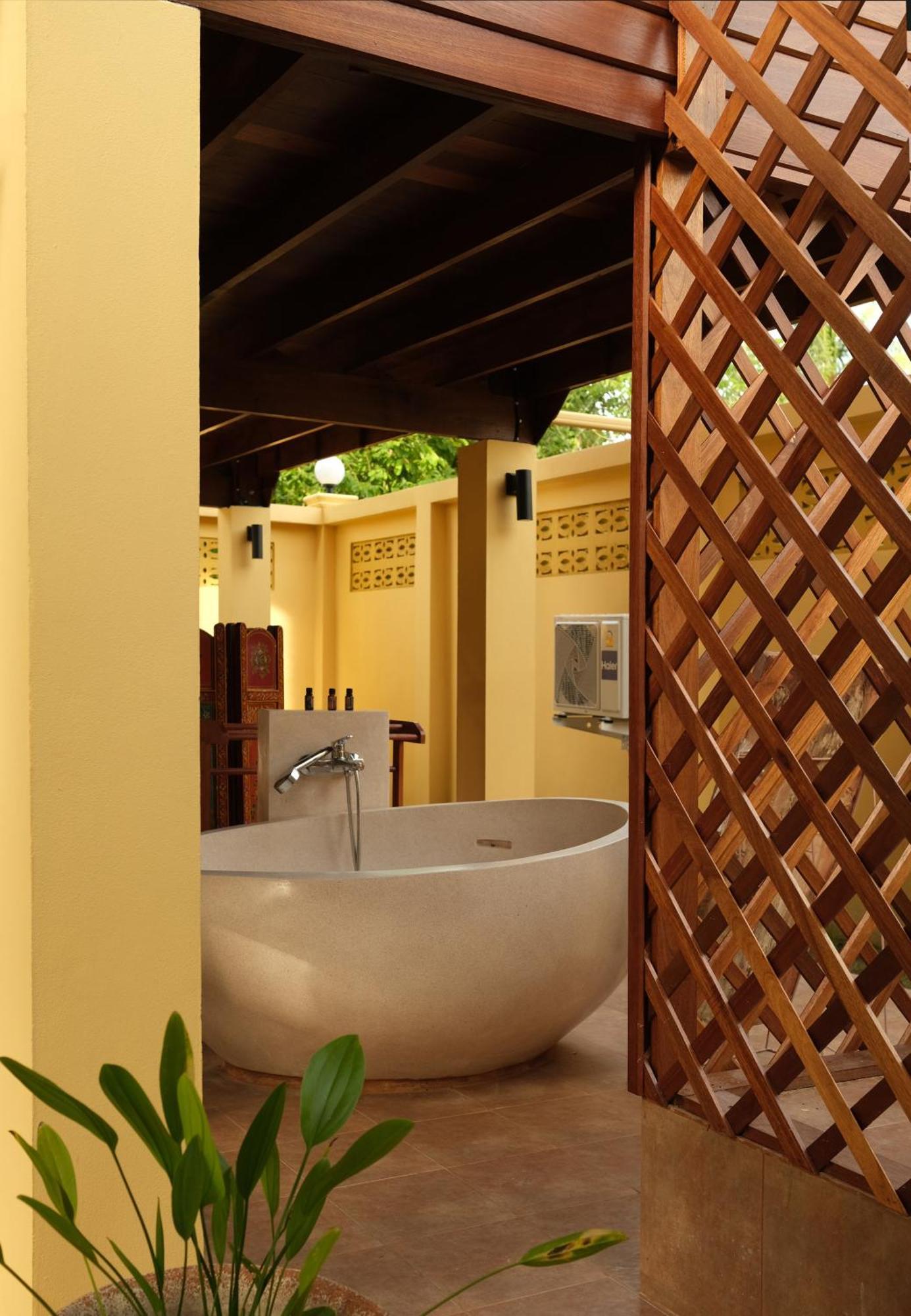 Banyasamui Wooden House, Sauna, Cold & Hot Bath In Koh Samui Amphoe Koksamui Bagian luar foto
